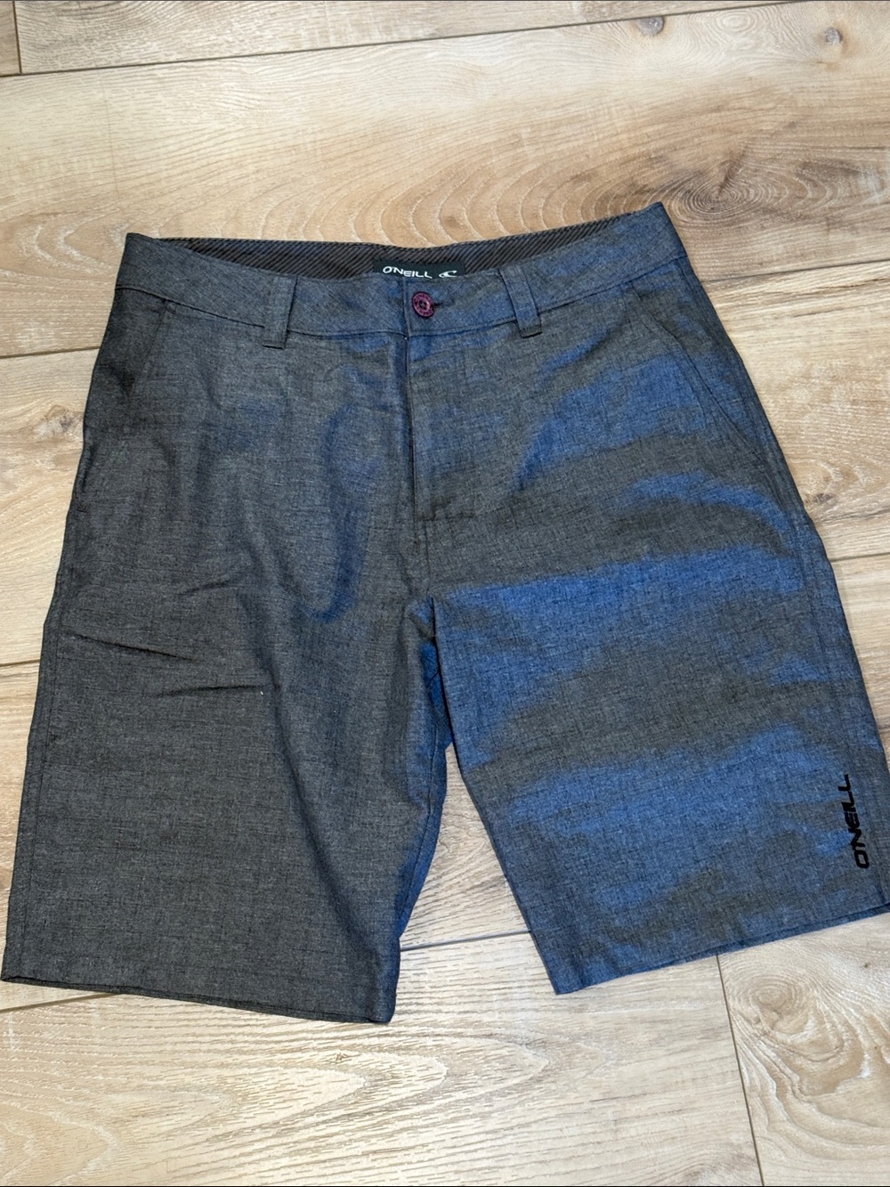 O'Neill Men's Charcoal Gray Flat Front Shorts; 30